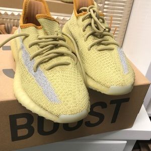 Yeezy boost 350